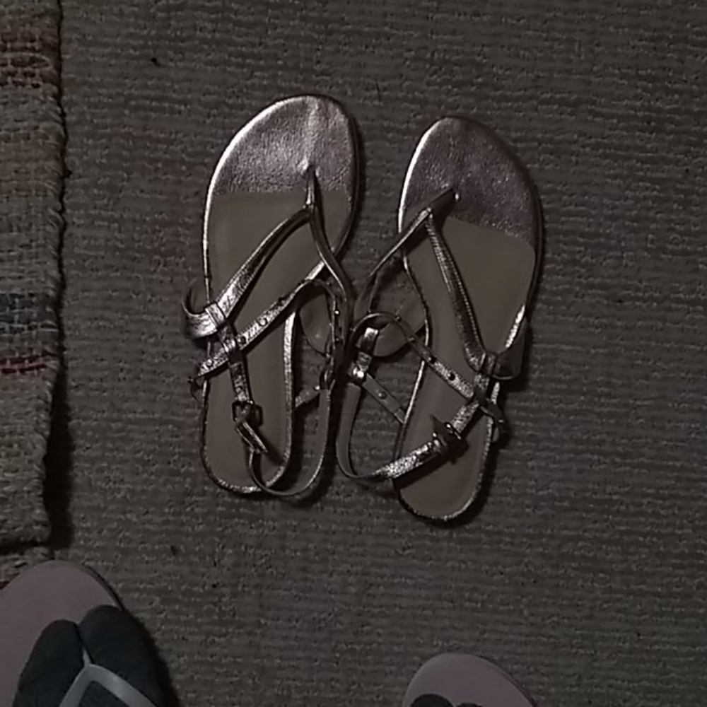 NWOT Marc Fisher gold tone sandals